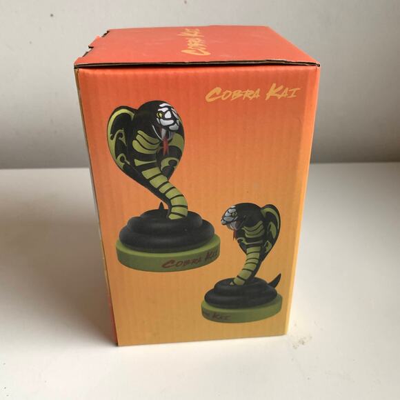 Cobra Kai Cobra Dash Dashboard Snake Dancer Bobble Figure 5" Karate Kid Figurine - Picture 3 of 13